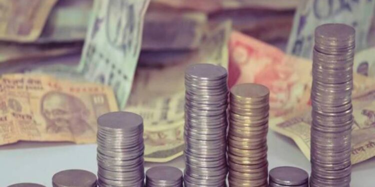 PPF continues to offer 7.1% as govt keeps interest rate of PO schemes unchanged – Check details
