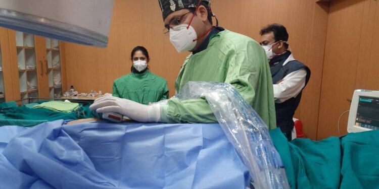Doctors at Max Hospital, Saket successfully use Cryoablation for effective pain management