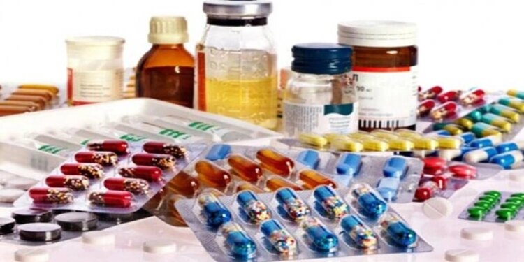 How do the right manufacturers ensure contamination-free high-value non-oral drugs?