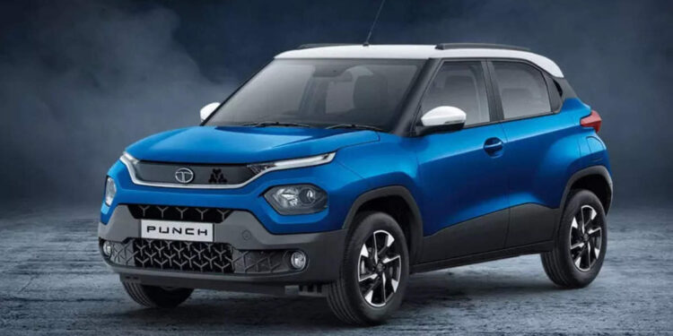 Tata Motors targets to grow CNG share to 14% in FY24, looks to equalise it with EVs, ET Auto