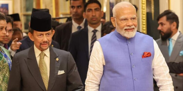 PM Modi Arrives In Singapore For Two-Day Visit After ‘Productive’ Brunei Visit | World News