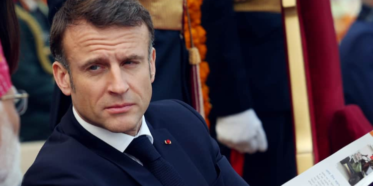 French President Macron Vows To Stay In Office Despite No-confidence Vote, Pledges To Appoint New PM Soon | World News
